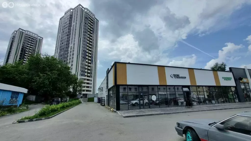 Торговая площадь (821 м) - Фото 1