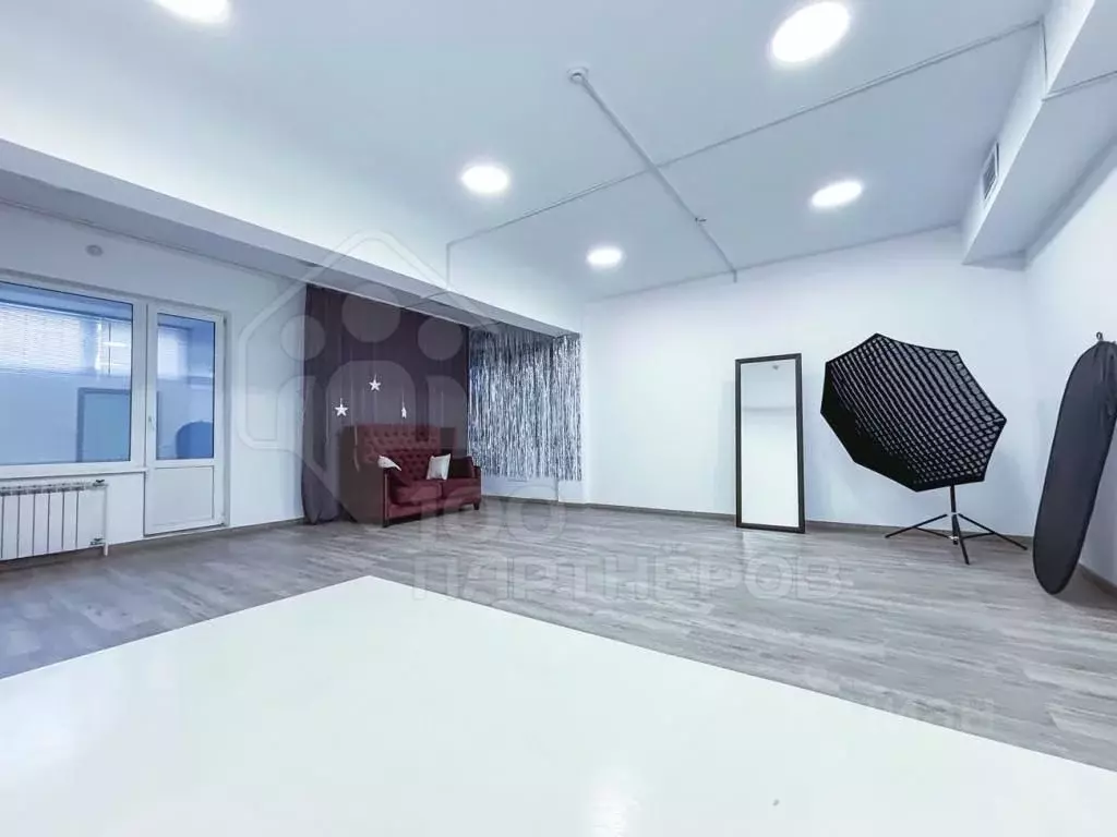 Помещение свободного назначения в Иркутская область, Иркутск ул. ... - Фото 2