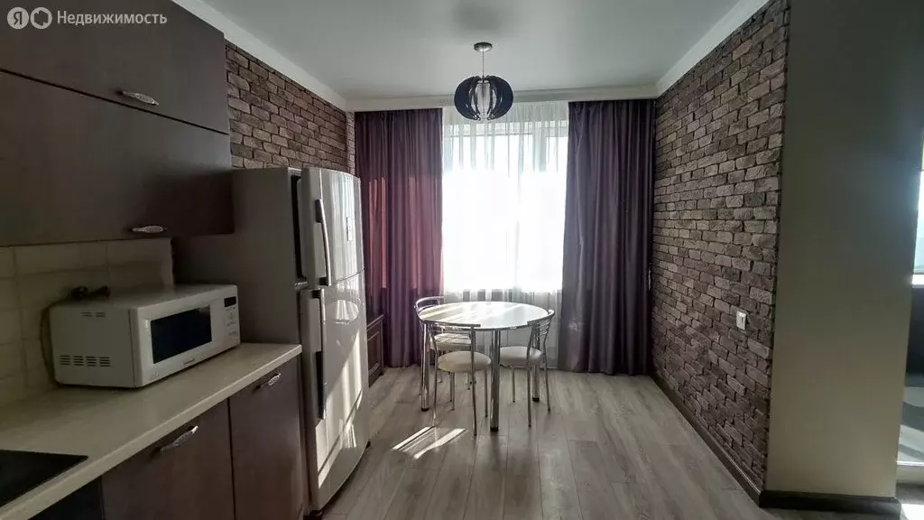 1-комнатная квартира: Аксай, улица Мира, 1А (40 м) - Фото 0