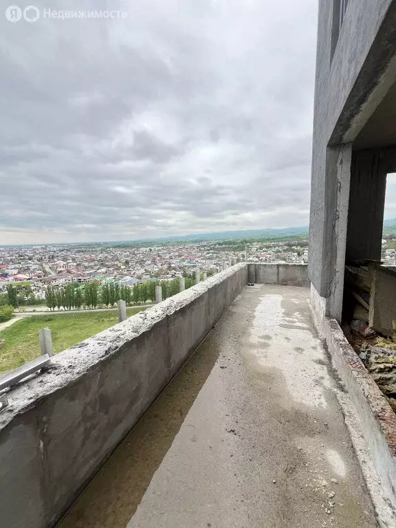 1-комнатная квартира: Нальчик, улица Лермонтова, 1 (77.35 м) - Фото 1