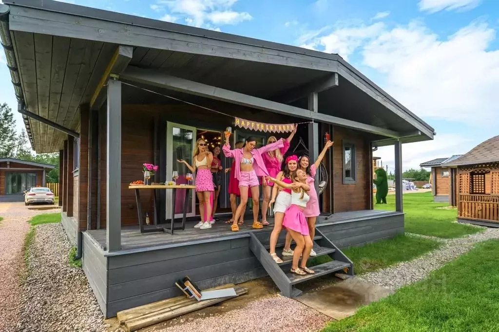 Дом в Ленинградская область, Приозерский район, Красноозерное с/пос, ... - Фото 1