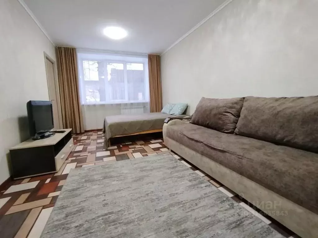 3-к кв. Бурятия, Улан-Удэ ул. Димитрова, 1 (45.0 м) - Фото 1