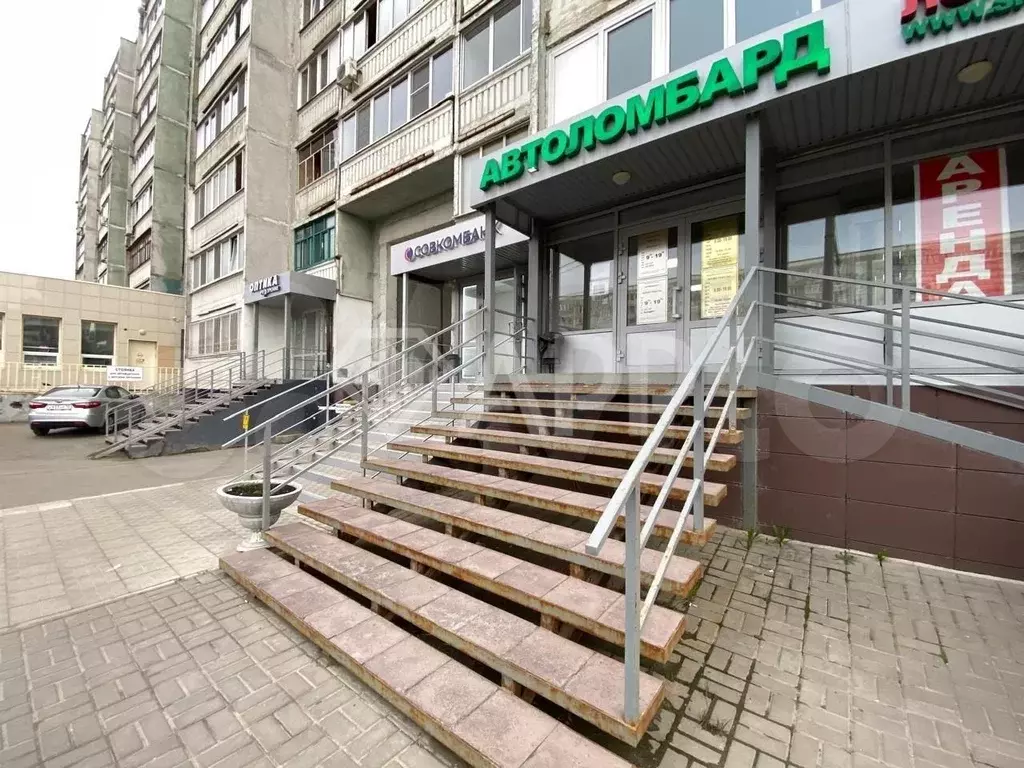 Торговое помещение е на высоком трафике, 57.5 м - Фото 1