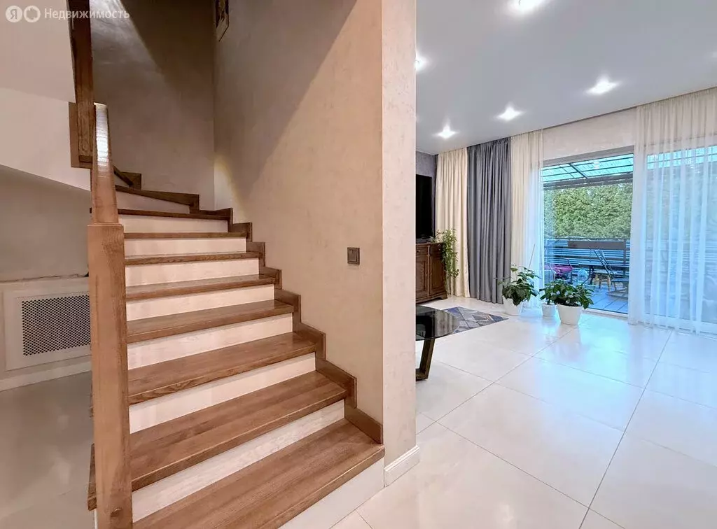 Дом в Калининградская область, Гурьевский муниципальный округ, посёлок ... - Фото 1