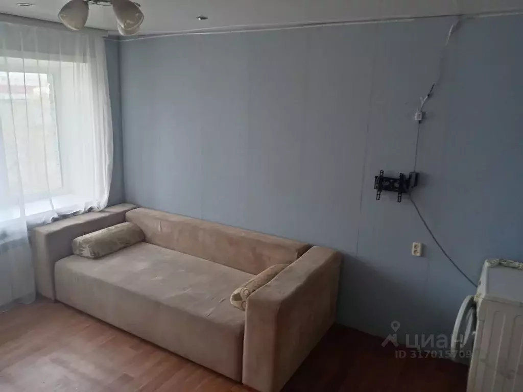 Студия Алтайский край, Барнаул ул. Эмилии Алексеевой, 5 (17.0 м) - Фото 1