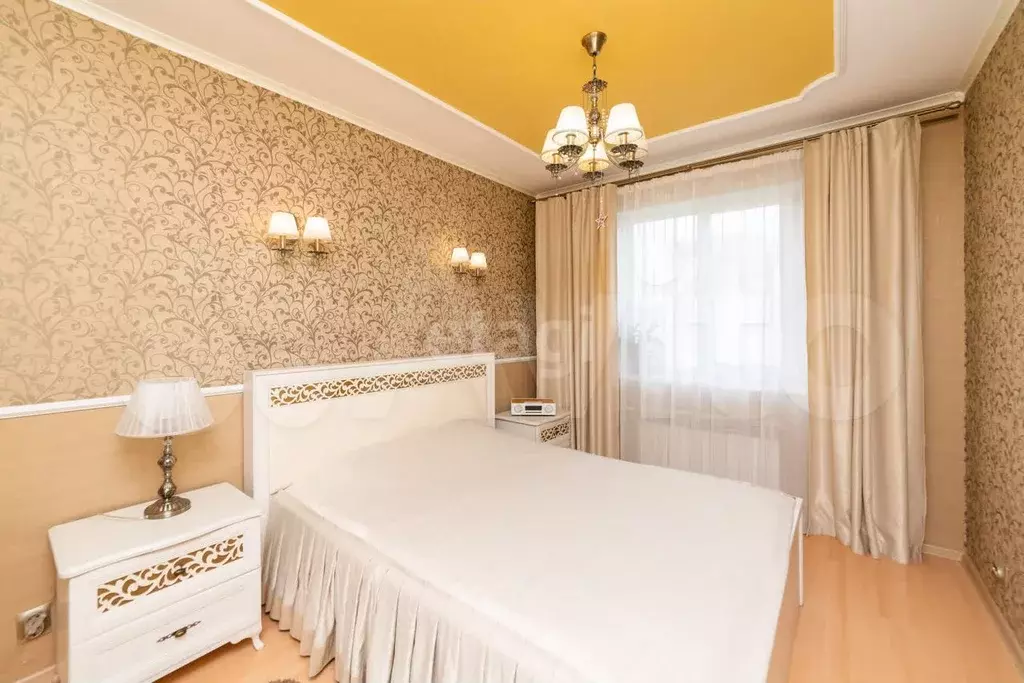 3-к. квартира, 90 м, 6/6 эт. - Фото 1