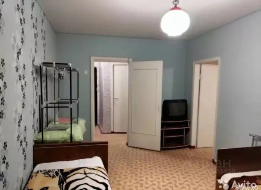 2-к кв. Белгородская область, Старый Оскол Приборостроитель мкр, 1 ... - Фото 1