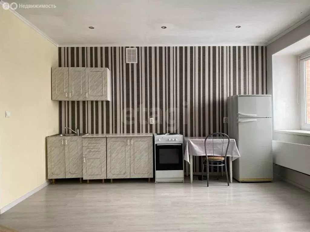 Квартира-студия: Омск, Харьковская улица, 27/1 (38.7 м) - Фото 1