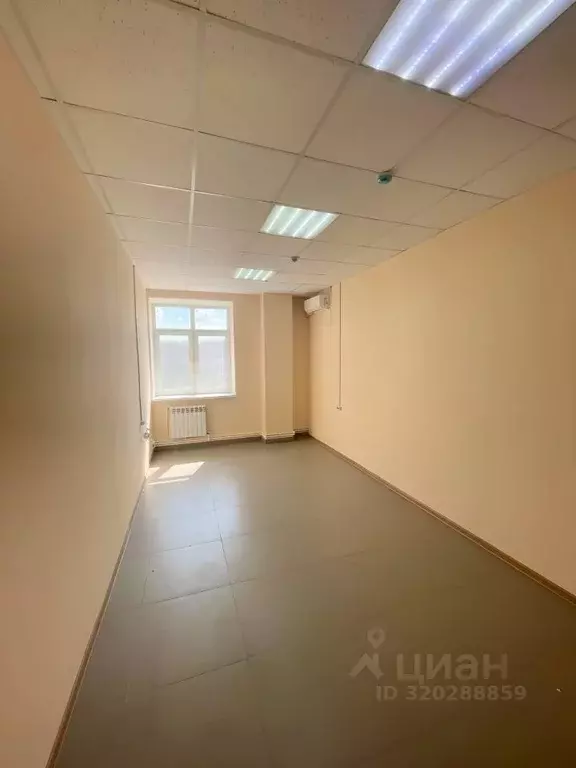 Офис в Калужская область, Калуга Зерновая ул., 10А (19 м) - Фото 1