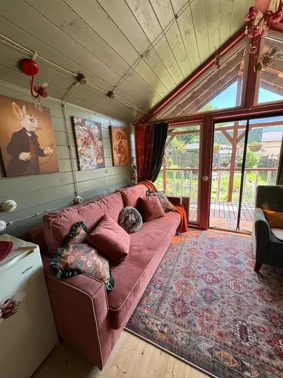 Дом в Краснодарский край, Геленджик городской округ, с. Возрождение ... - Фото 2