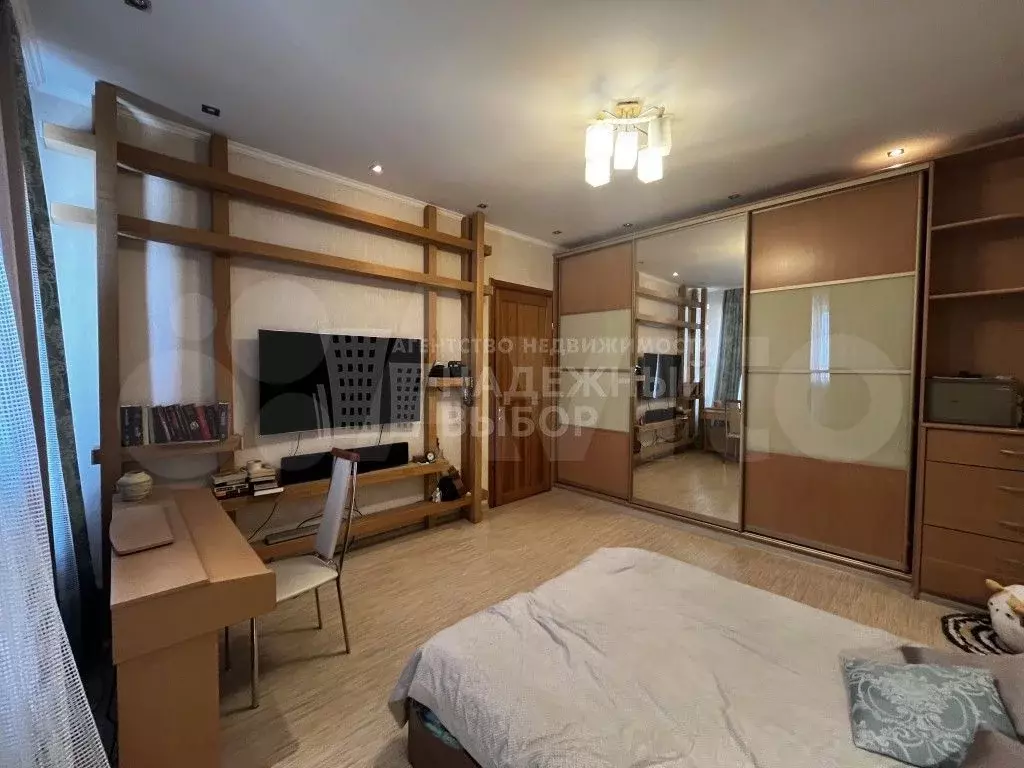 1-к. квартира, 60 м, 8/10 эт. - Фото 1