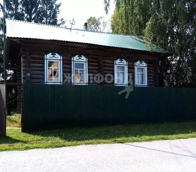 Дом в Новосибирская область, Колыванский район, д. Юрт-Ора Центральный ... - Фото 1