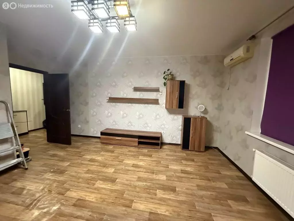 Квартира-студия: Севастополь, Античный проспект, 20Б (45 м) - Фото 1