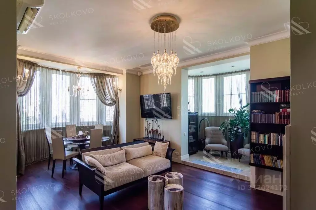Квартира, 4 комнаты, 130 м - Фото 1