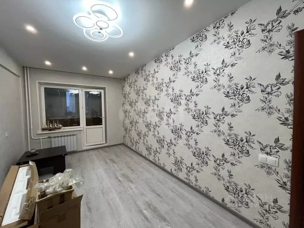 2-к кв. Ямало-Ненецкий АО, Ноябрьск ул. Изыскателей, 18А (52.2 м) - Фото 1