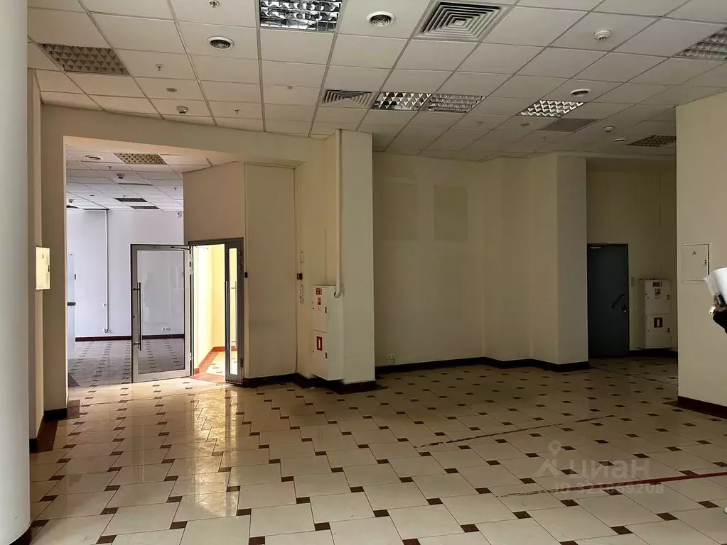 Офис в Волгоградская область, Волгоград ул. Рокоссовского, 62 (1480 м) - Фото 1