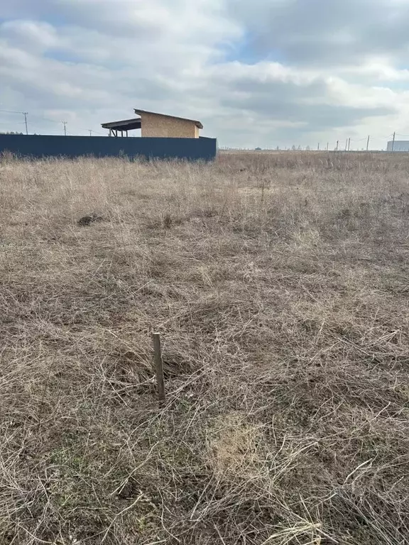 Участок в Ульяновская область, Ульяновск ул. Радужная (15.0 сот.) - Фото 0
