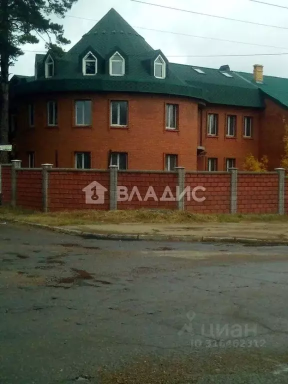 Дом в Иркутская область, Ангарск 34-й мкр, 7 (260 м) - Фото 1