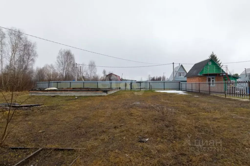 Участок в Тюменская область, Тюмень Яровское садовое товарищество, ул. ... - Фото 0