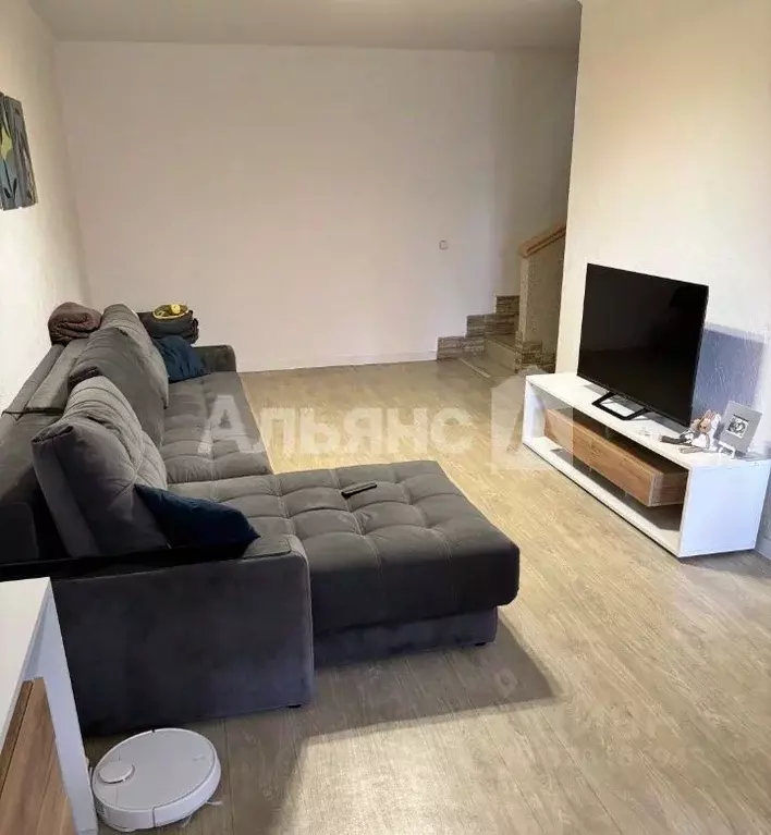 Таунхаус в Ростовская область, Волгодонск Волгодонская ул. (101 м) - Фото 1