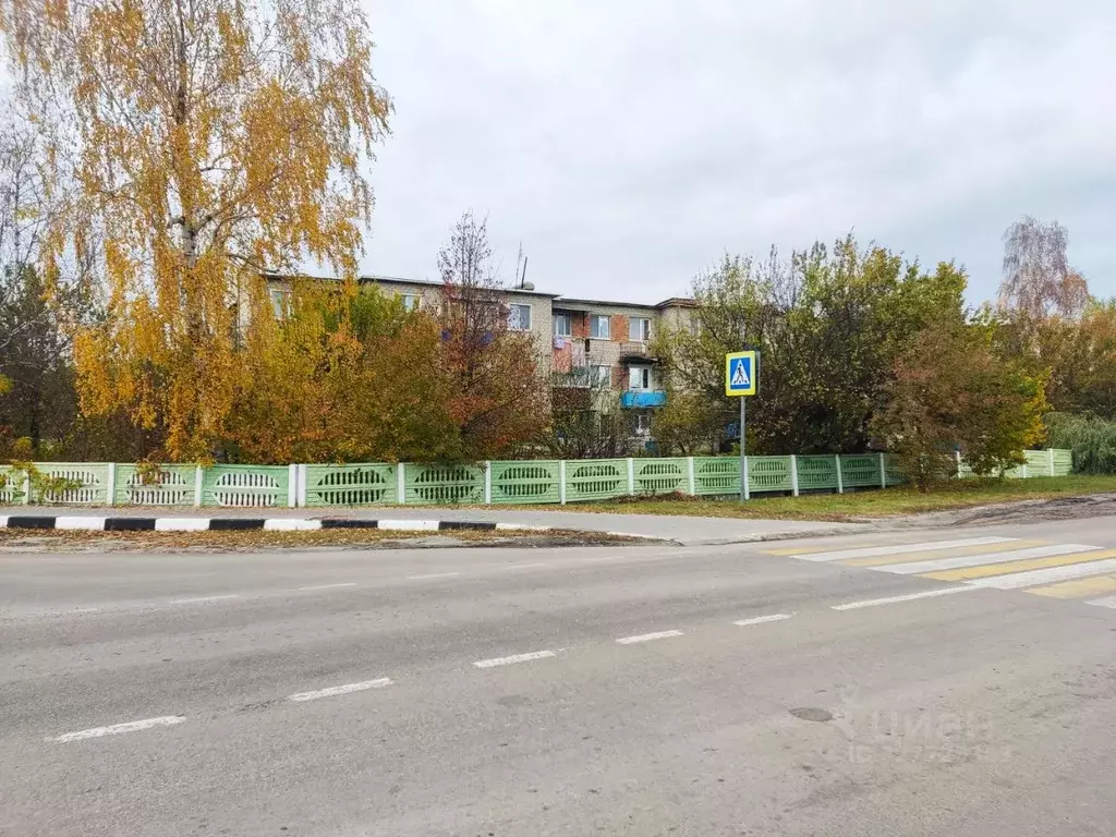 3-к кв. Белгородская область, Волоконовский район, Пятницкое рп ... - Фото 1