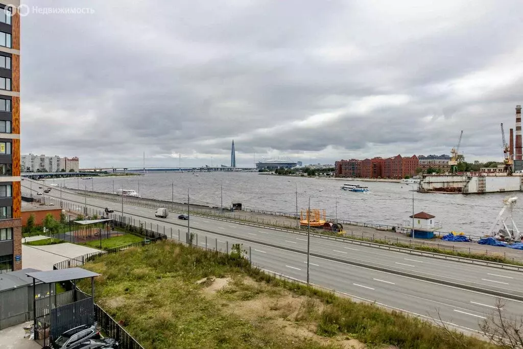 3-комнатная квартира: Санкт-Петербург, Уральская улица, 25 (84.4 м) - Фото 1