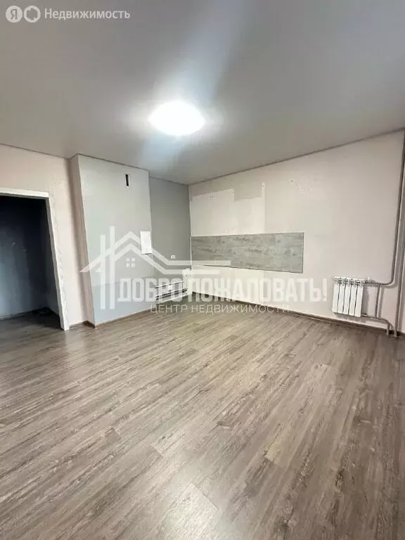 3-комнатная квартира: Абакан, улица Кирова, 183к4 (73.8 м) - Фото 1