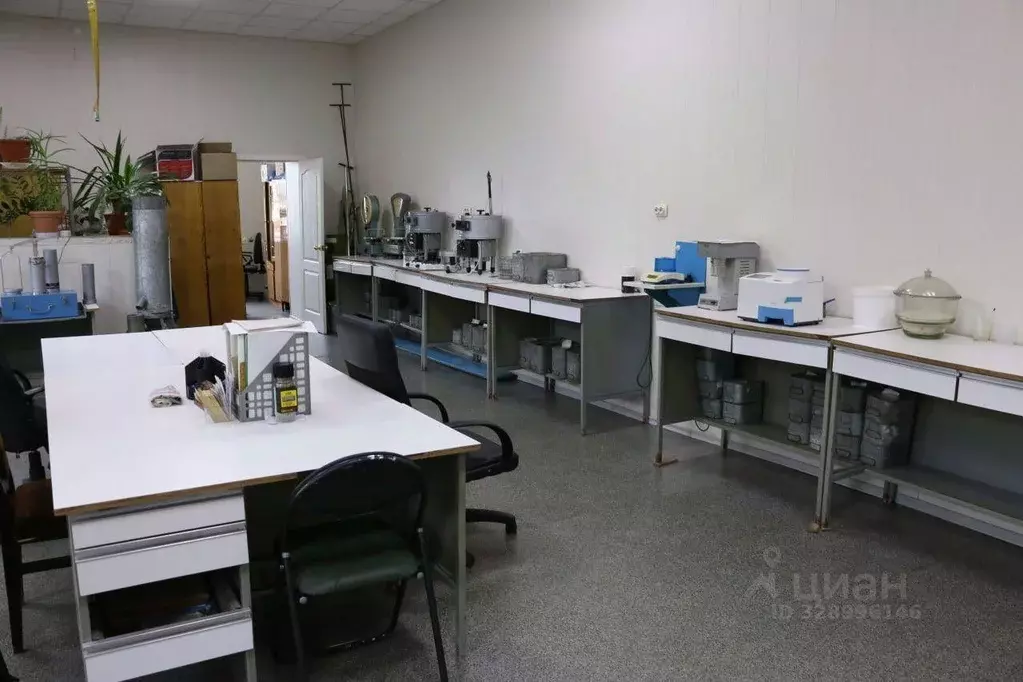 Производственное помещение в Саратовская область, Екатериновка рп ул. ... - Фото 2