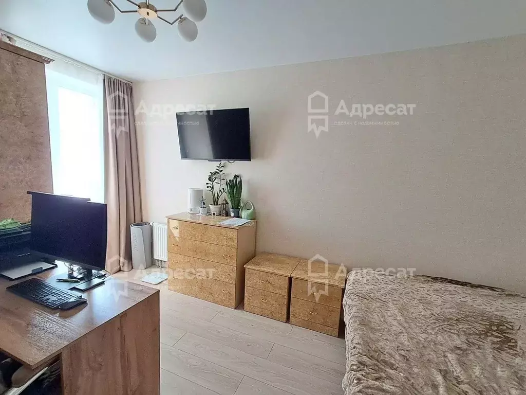 1-к кв. Волгоградская область, Волгоград ул. Гаря Хохолова, 11 (27.1 ... - Фото 1