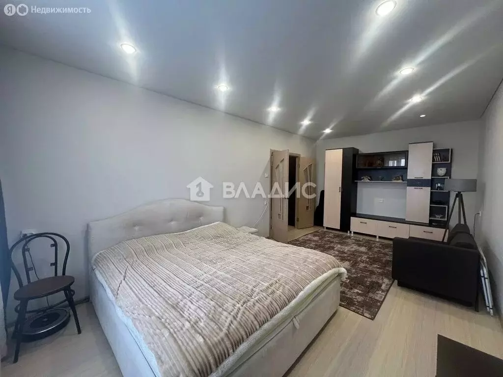 1-комнатная квартира: Пенза, улица Ворошилова, 13 (42 м) - Фото 0