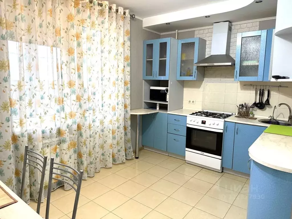 2-к кв. Волгоградская область, Волгоград ул. Глазкова, 23 (60.0 м) - Фото 1