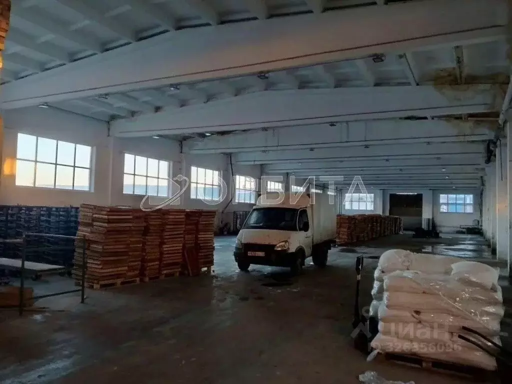 Помещение свободного назначения в Тюменская область, Тюмень ул. ... - Фото 1