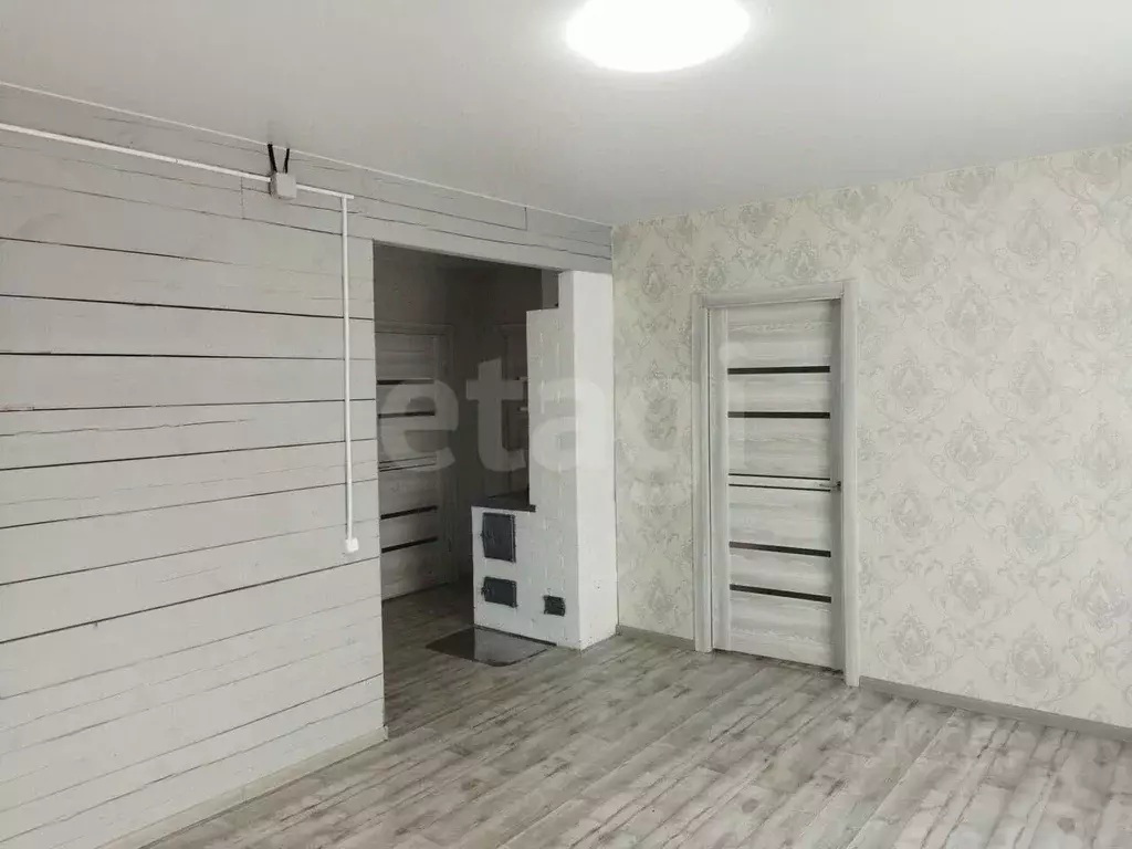 Дом в Бурятия, Иволгинский район, Сотниковское с/пос, с. Сотниково ул. ... - Фото 1