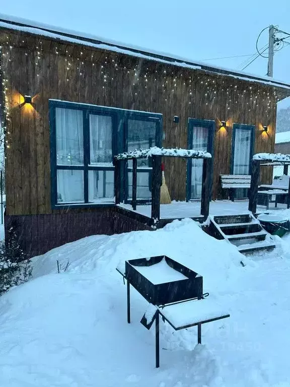 Дом в Карачаево-Черкесия, Зеленчукский район, с. Архыз ул. Курджиева, ... - Фото 2