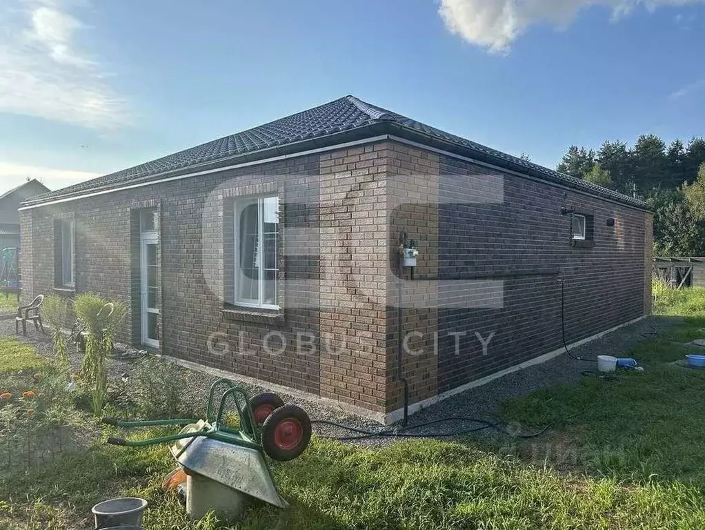 Дом в Брянская область, Брянск Белобережская ул., 76 (148 м) - Фото 1