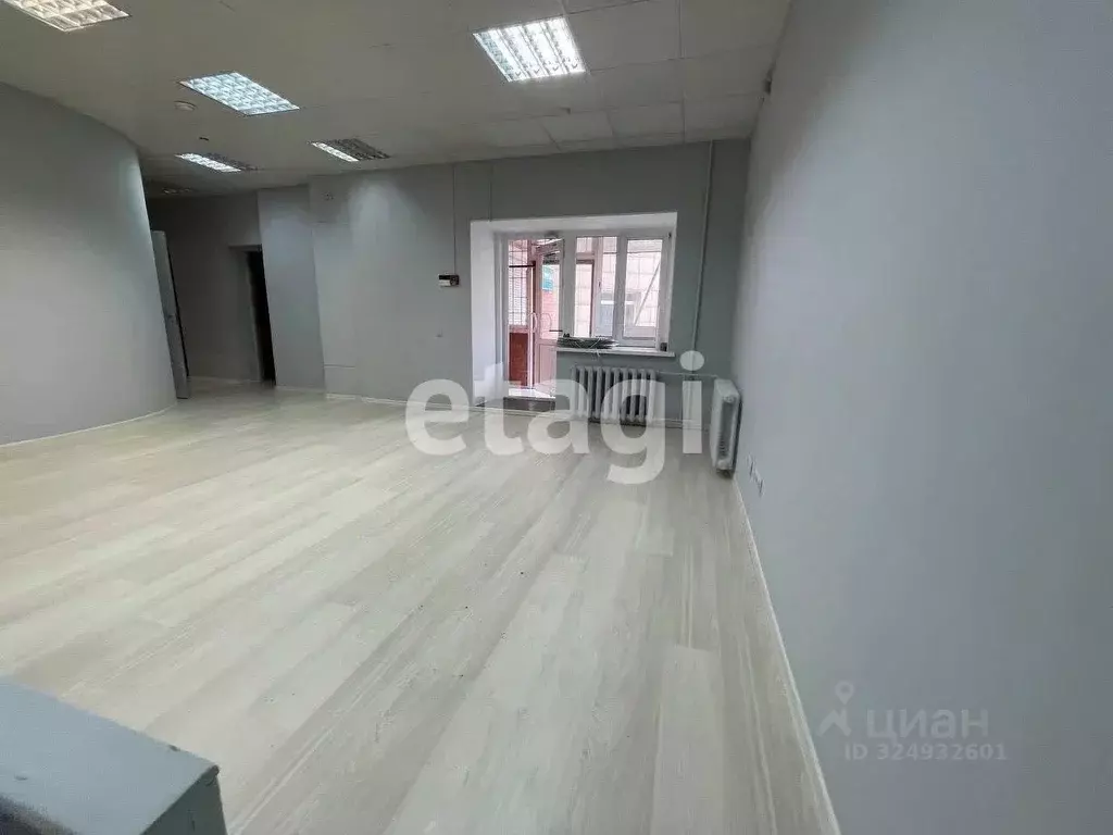 Помещение свободного назначения в Красноярский край, Красноярск ... - Фото 1