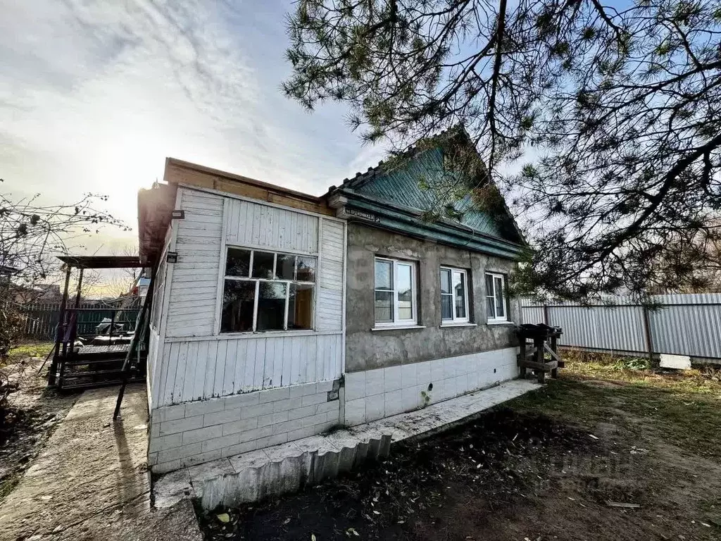 Дом в Самарская область, Кинель ул. Орджоникидзе, 2 (70 м) - Фото 1