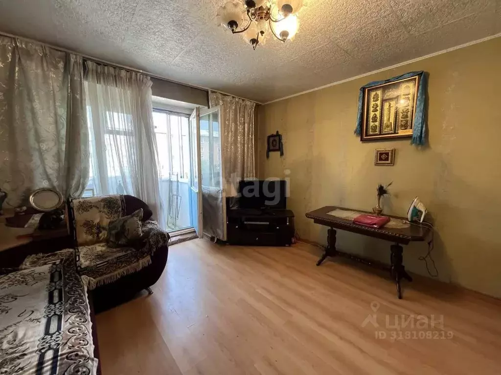 3-к кв. Бурятия, Улан-Удэ ул. Гагарина, 73Б (60.6 м) - Фото 1