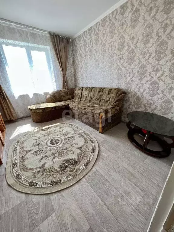 2-к кв. Крым, Армянск Имени Генерала Корявко мкр, 23 (47.5 м) - Фото 1