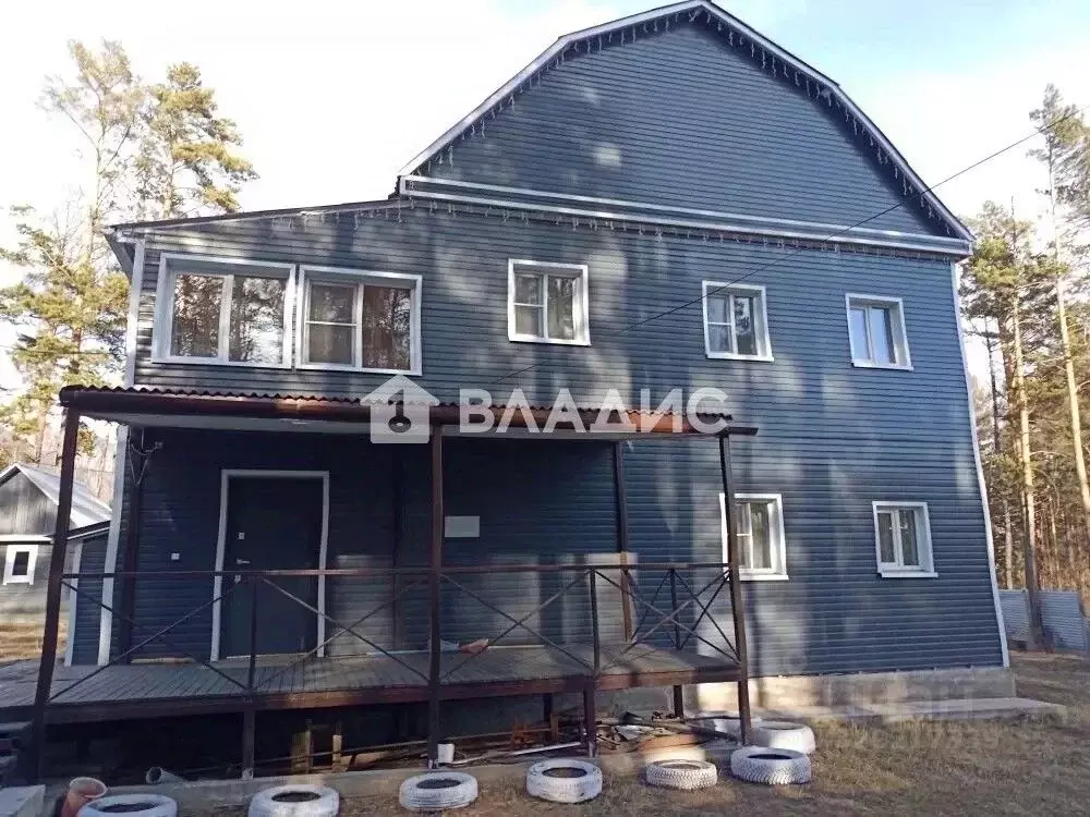 Дом в Бурятия, Тункинский район, пос. Аршан, Жилой район мкр 61 (200 ... - Фото 1