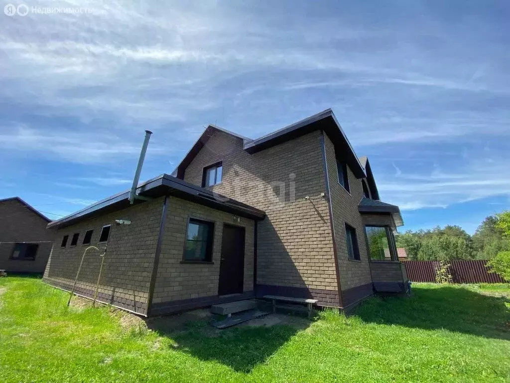 Дом в Бийск, СНТ Монтажник, Кедровая улица (250 м) - Фото 1