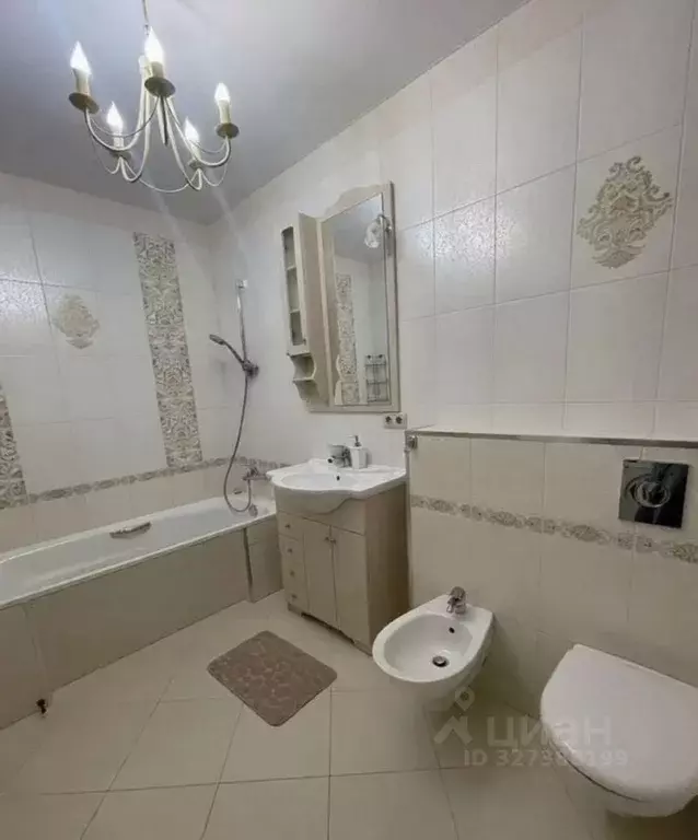 3-к кв. Краснодарский край, Сочи Центральный мкр, ул. Первомайская, 5 ... - Фото 2