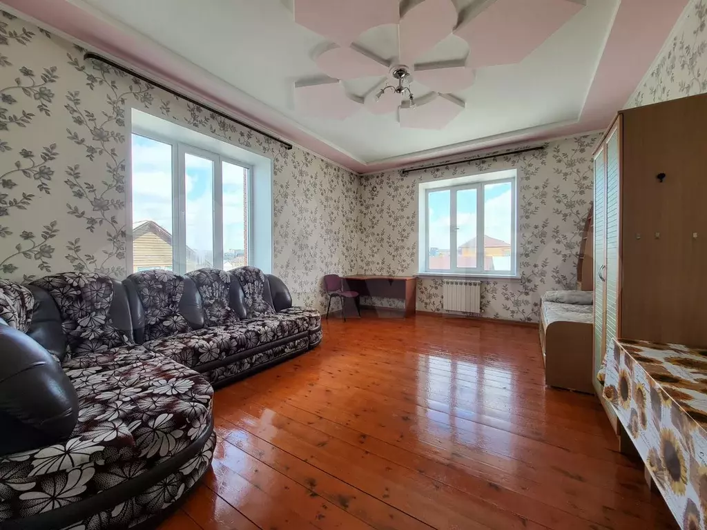 Квартира-студия, 30 м, 3/3 эт. - Фото 0