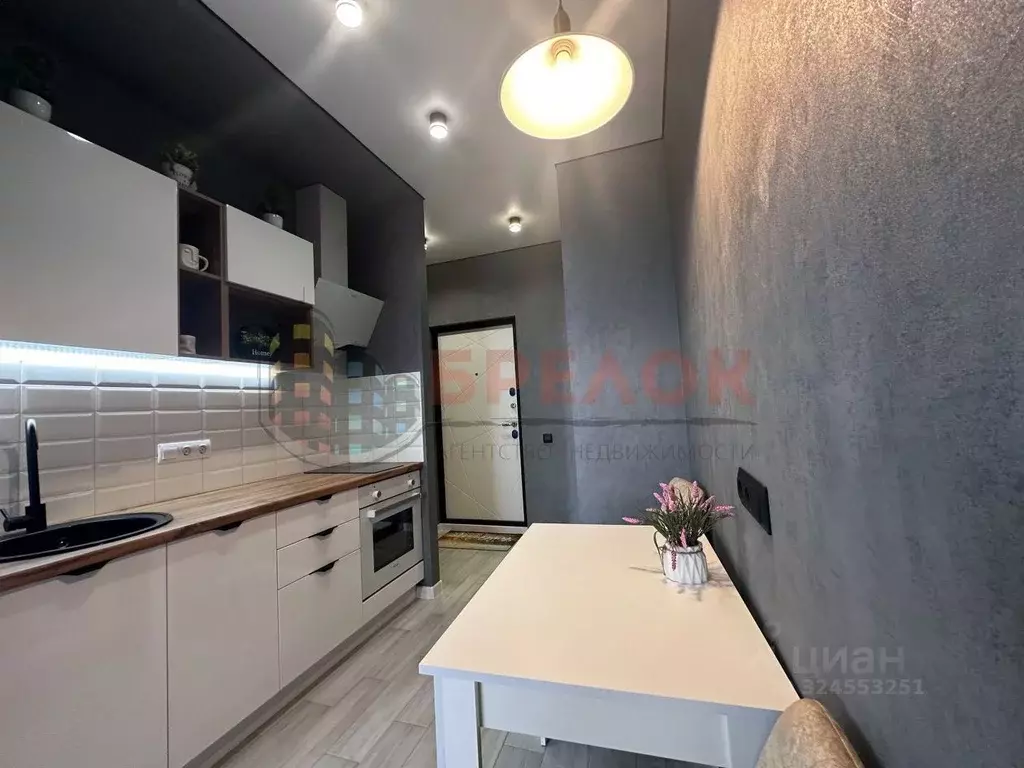 Студия Ростовская область, Ростов-на-Дону просп. Солженицына, 13 (28.0 ... - Фото 1