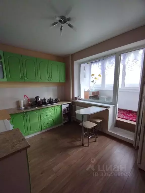 1-к кв. Саратовская область, Саратов проезд 2-й Азовский, 32 (37.1 м) - Фото 0