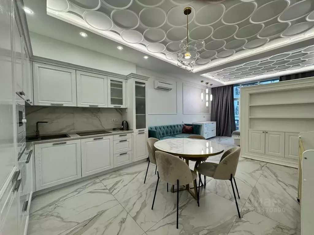 2-к кв. Краснодарский край, Сочи Светлана мкр, ул. Гагринская, 10 ... - Фото 1