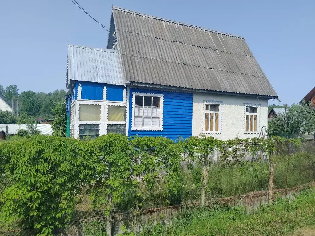 Дом в Калужская область, Жуковский район, Кременки городское ... - Фото 0