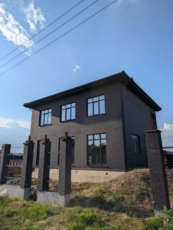 Дом в Ростовская область, Аксай ул. Вербная, 36 (305 м) - Фото 1