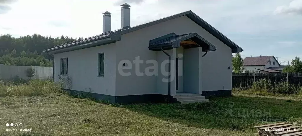 Дом в Свердловская область, Березовский муниципальный округ, пос. ... - Фото 1