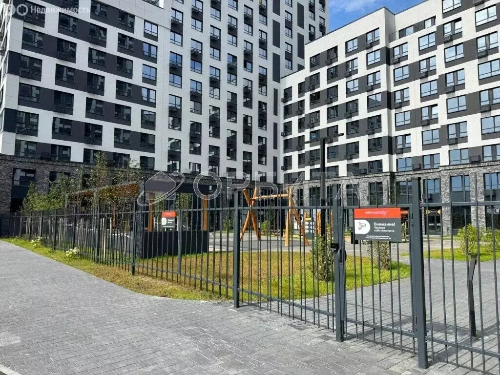 3-комнатная квартира: Тюмень, улица Ветеранов Труда, 36к1 (67.7 м) - Фото 2